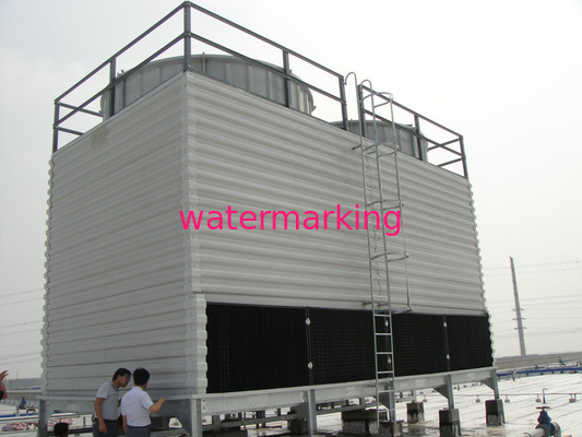 Tour industrielle de refroidissement par l'eau avec la structure de FRP, à faible bruit