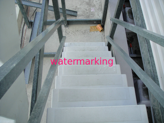 Pièces de tour de refroidissement d'escalier d'entretien de FRP, taille adaptée aux besoins du client
