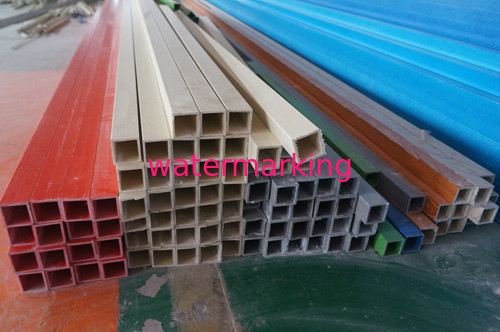 Pultruded FRP profile le tube en acier auxiliaire de tube carré de fibre